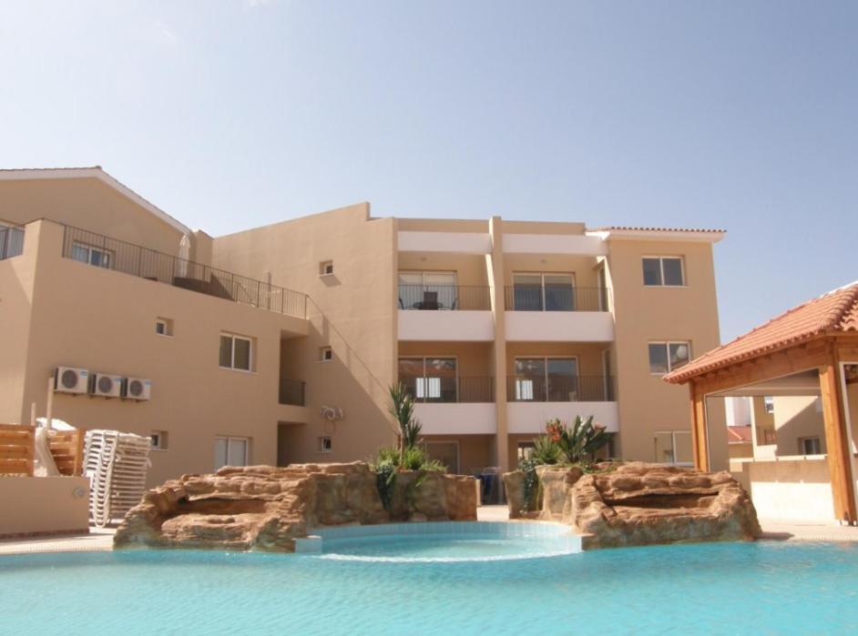Kronos Holiday Apartments Paralimni Esterno foto